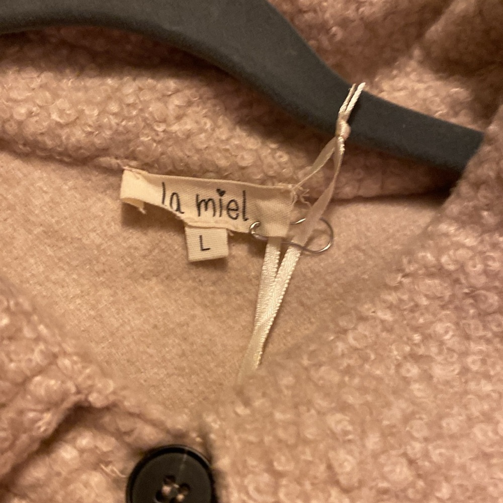 Cute Shacket - Picture 3 of 4